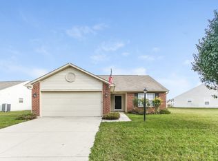 1823 Irish Lake Ln, Indianapolis, IN 46239