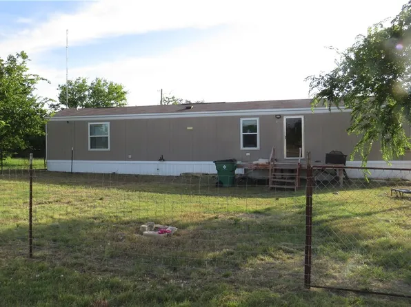 400 W Railway St, Lometa, TX 76853