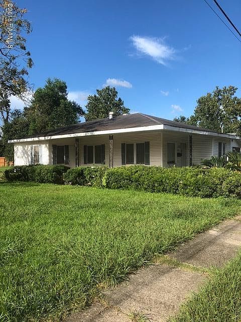 2nd image of 405 12th St