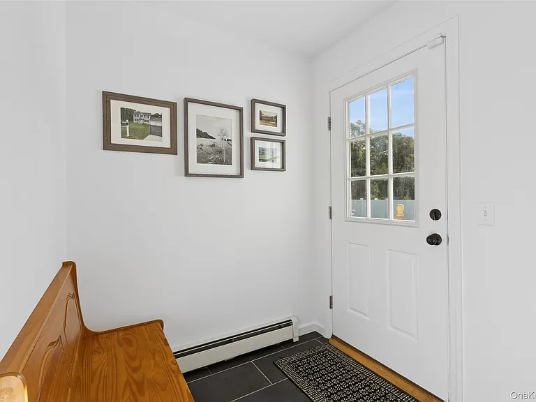 16 Mastro Ct — Photo 26