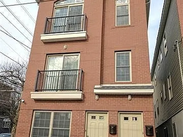 32 South St #1, Jersey City, NJ 07307