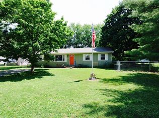 202 S Washington St, Cerro Gordo, IL 61818