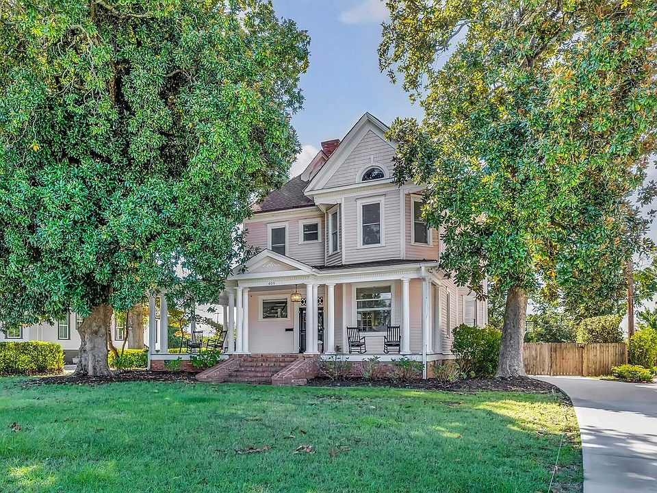 1st image of 409 Perry Ave