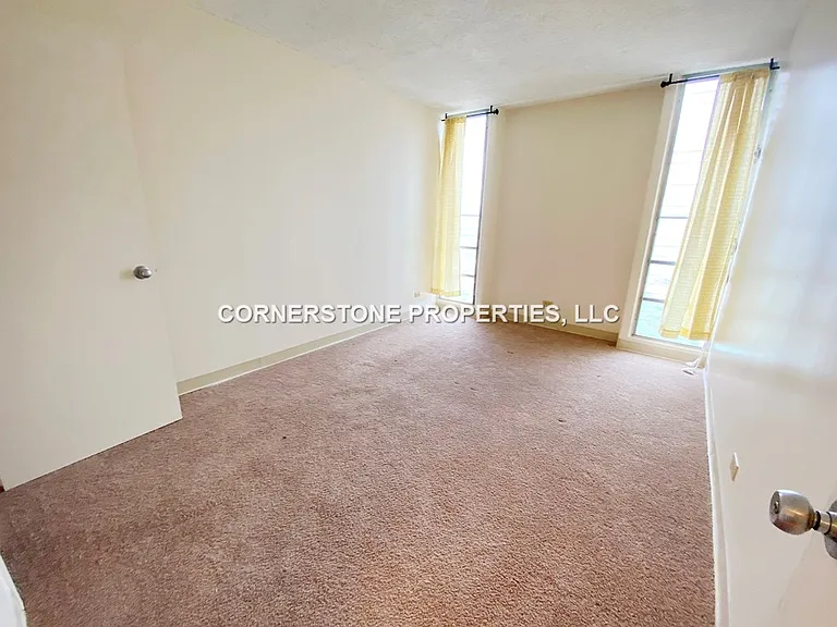 796 Isenberg St #14C — Photo 10