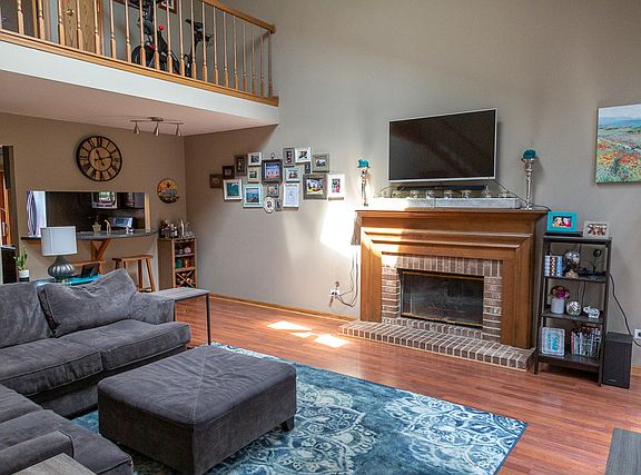5th image of 14760 Lakeview Dr