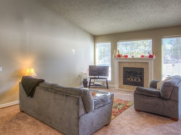 3rd image of 4525 S Ponderosa Ln