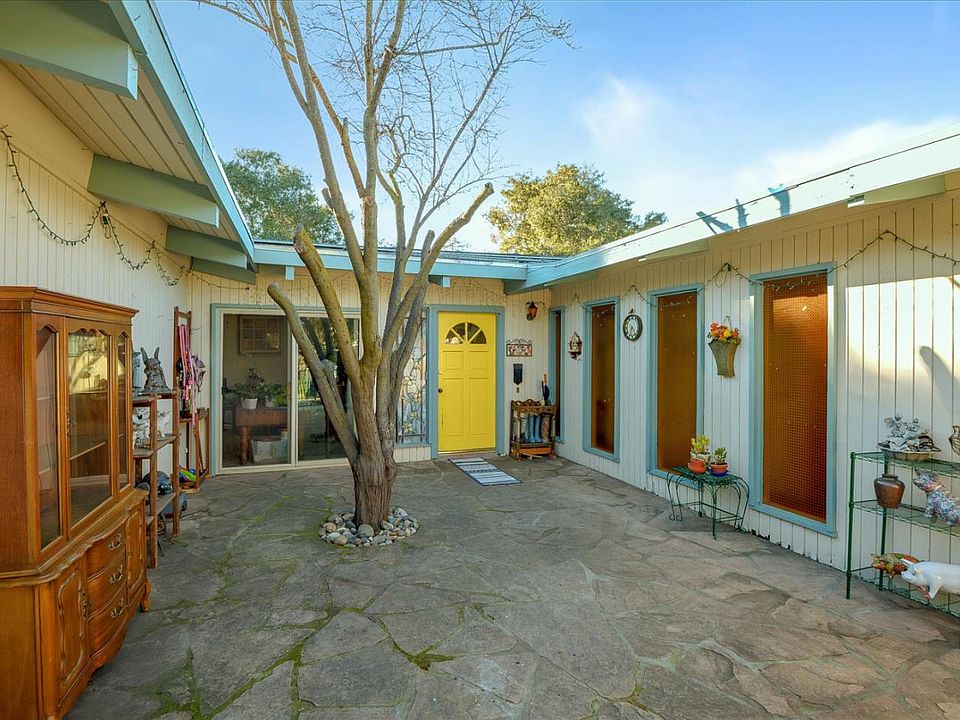 1st image of 450 Mariposa Ave