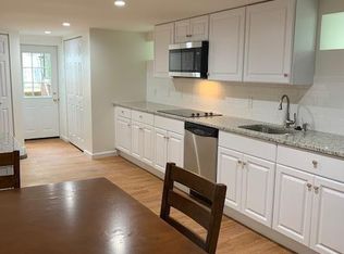 2900 Cedarest Rd #BASEMENT, Fairfax, VA 22031