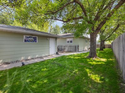 3034 18th St S, Fargo, ND, 58103