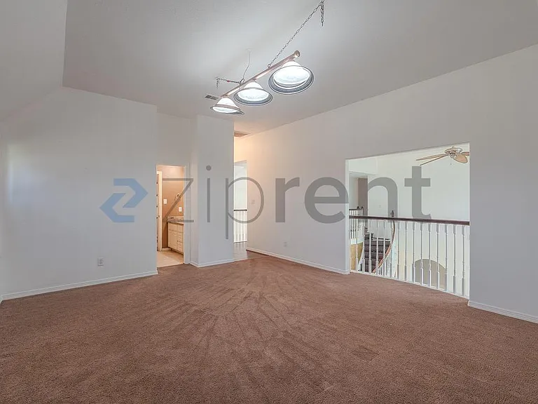 14911 Oxford Way — Photo 27