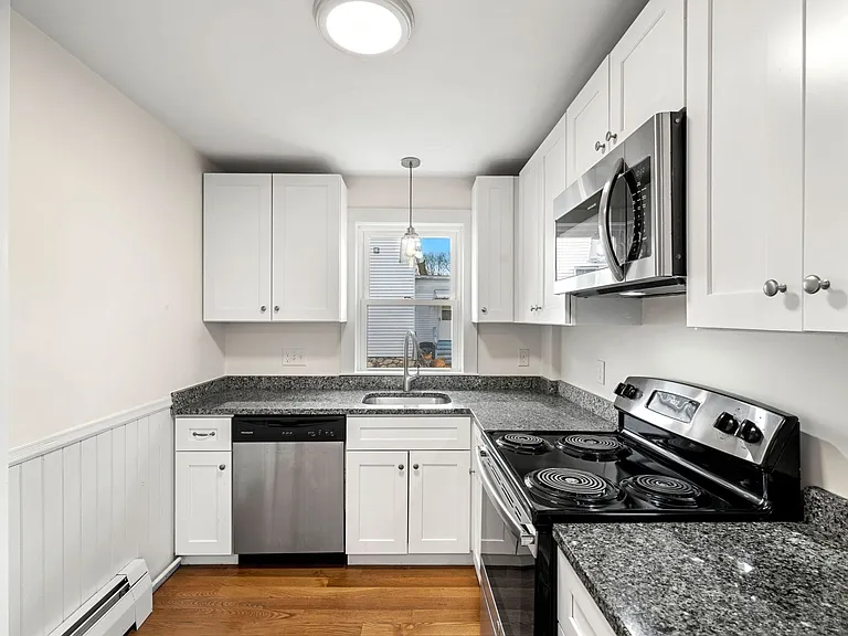 5 Lafayette Rd #1 — Photo 10