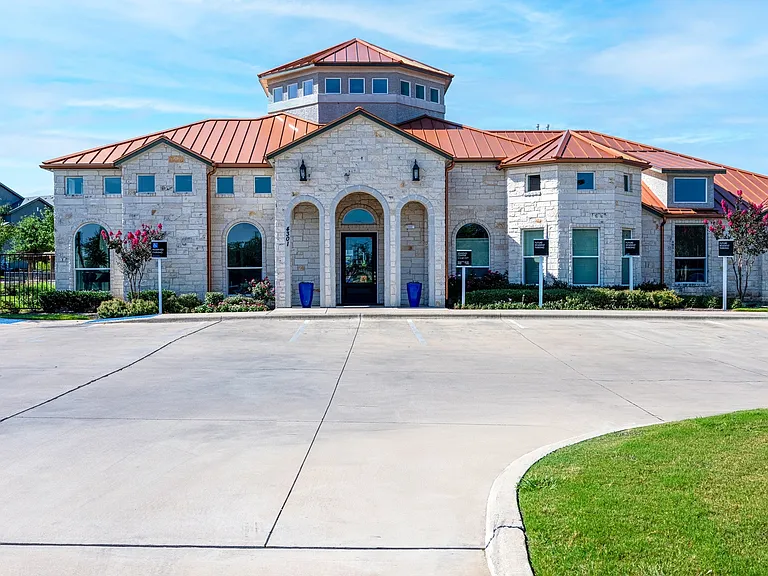 Travesia Apartments — Photo 10