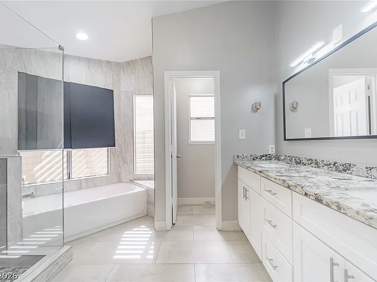 8517 Soneto Ln — Photo 8