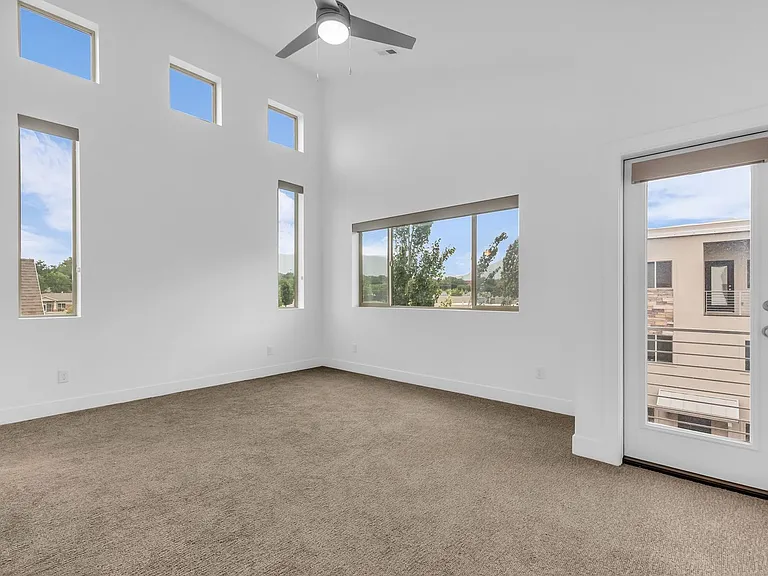 2250 N 475 W — Photo 13