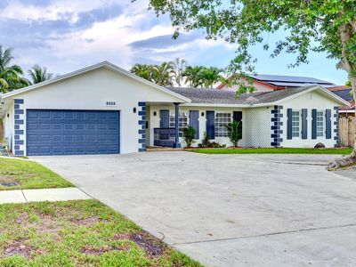 6525 NW 11th Street, Margate, FL, 33063