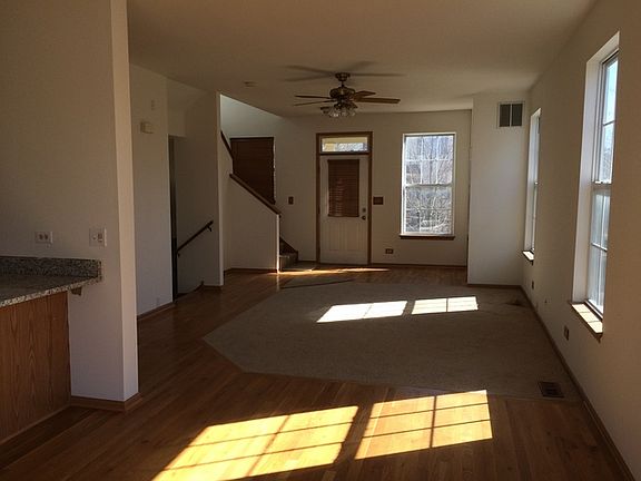 2nd image of 646 Littleton Trl #646