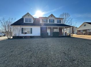 1112 Westmoreland Dr, Jacksonville, NC 28546