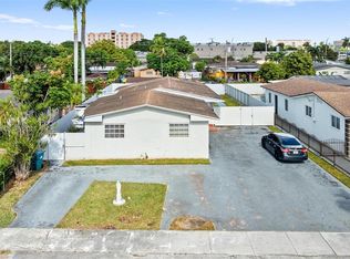 11441 SW 2nd St #11443, Miami, FL 33174