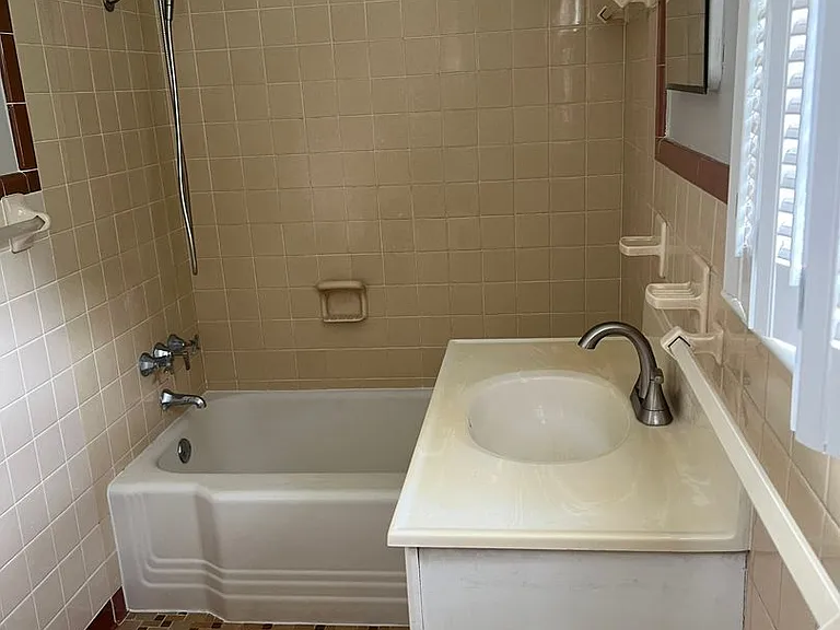 4411 Firwood Ln — Photo 8