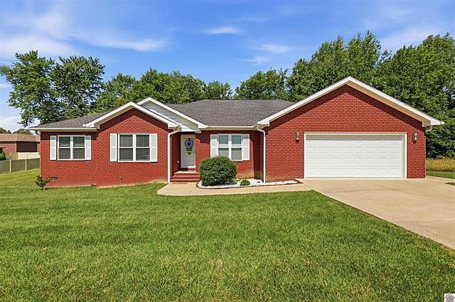 1st image of 220 Meadow Ridge Ct