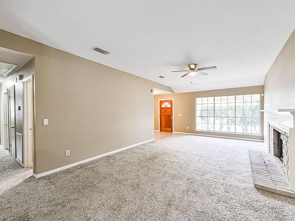 3rd image of 12330 Flaxen Dr