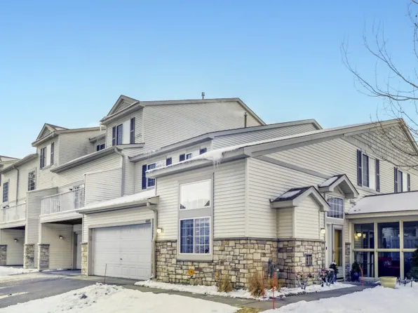 6689 Pine Crest Trl S, Cottage Grove, MN 55016