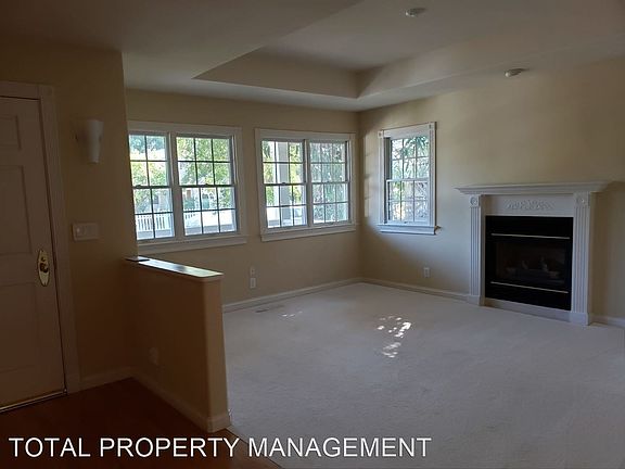 5th image of 20 Ashler Ave