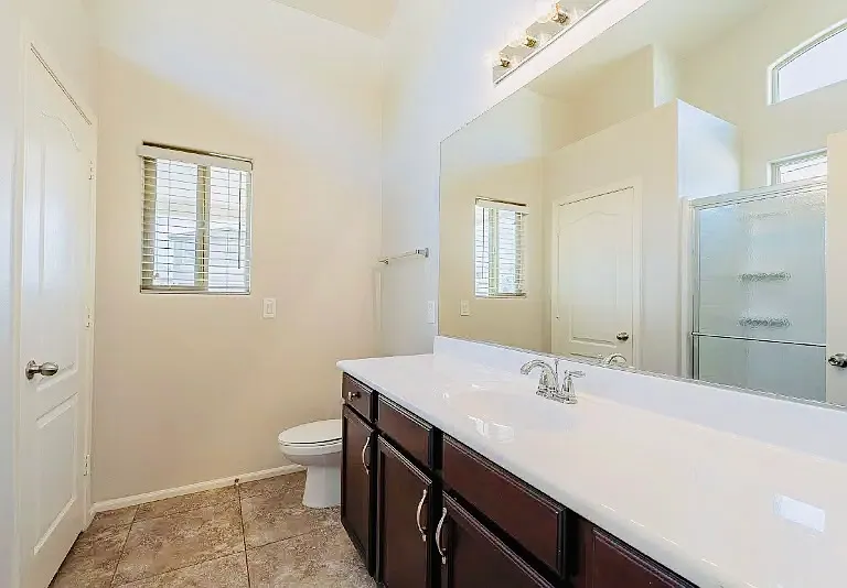 5040 S 235th Dr — Photo 24