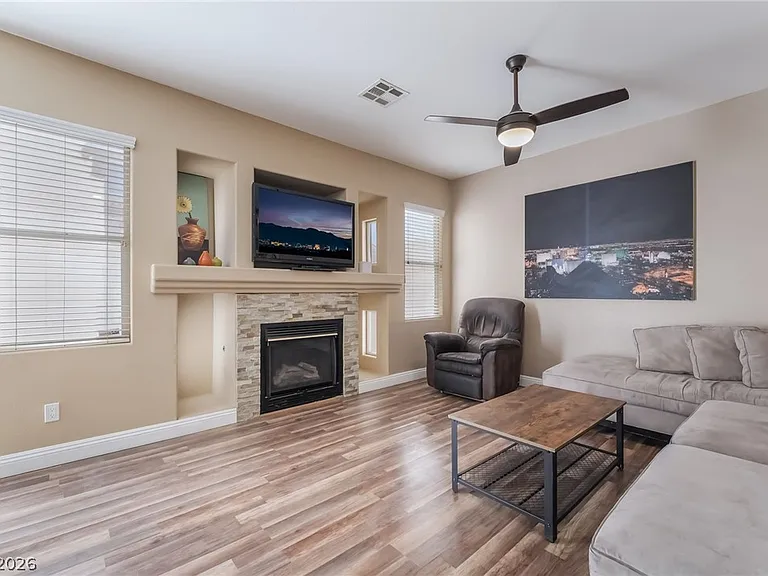 1179 Antoinette St — Photo 10
