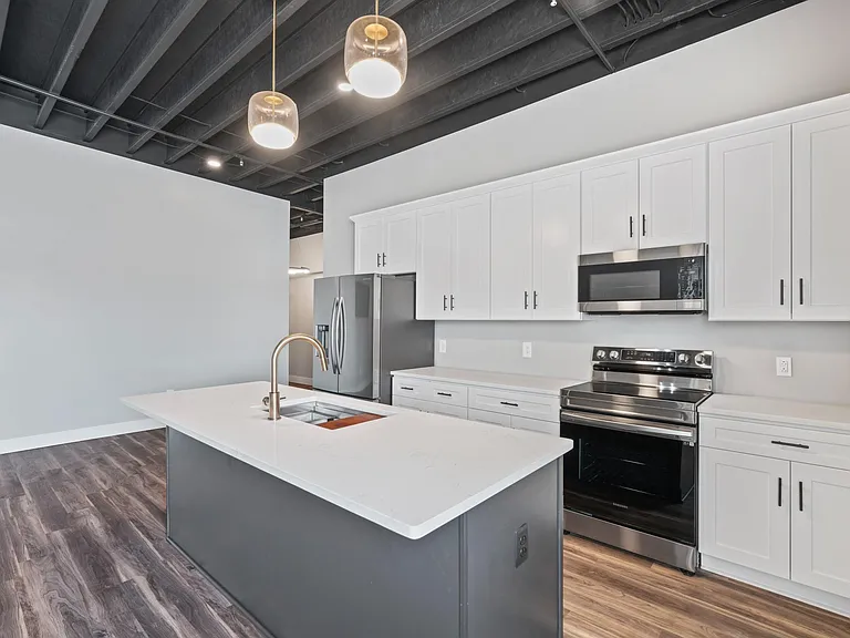 125 E Prince St #203 — Photo 5