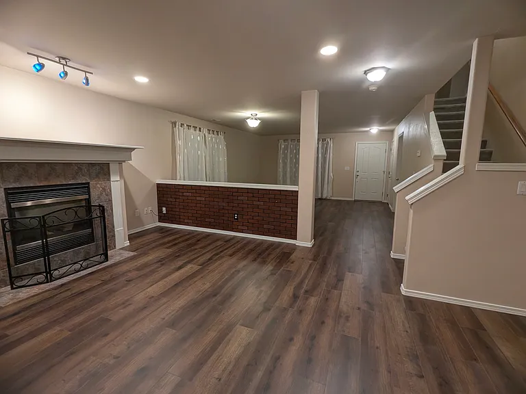 38 Dr SE — Photo 6