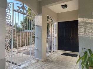 16063 SW 99th Ln, Miami, FL 33196