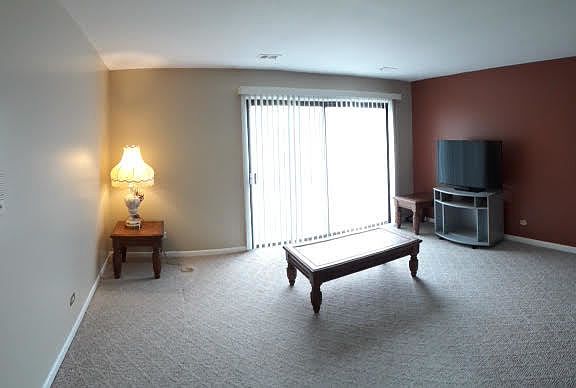 4th image of 4917 W 109th St APT 304