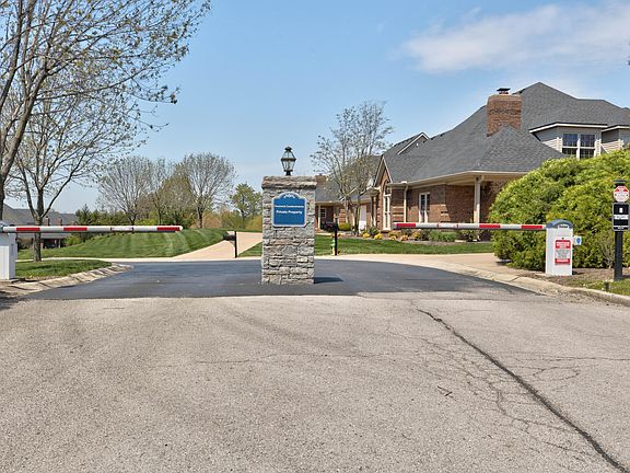 3rd image of 2691 Flying Ebony Dr