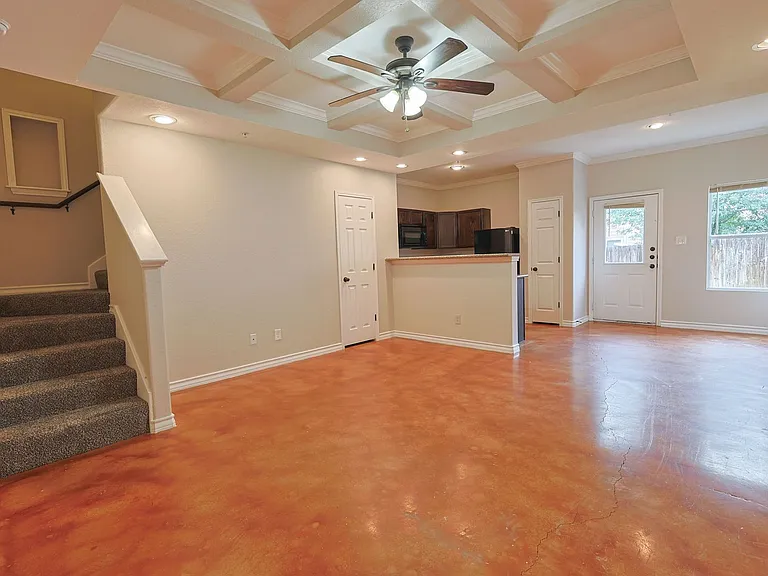 5015 Stowers Blvd — Photo 3