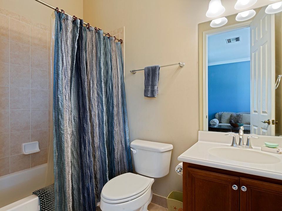 1st image of 117 Glencullen Circle