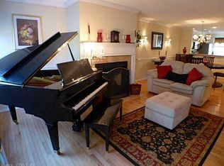 12 Legend Hill Rd, Madison, CT 06443