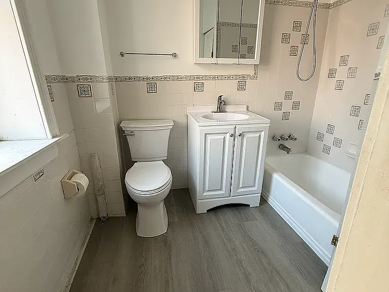 177 Court St #2 — Photo 6