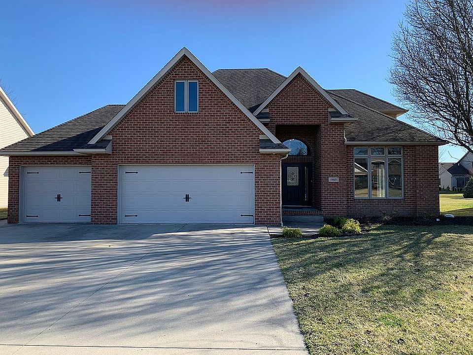 1st image of 15871 Forest Lake Dr