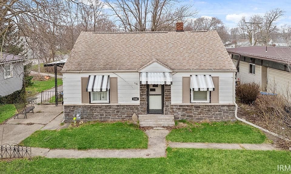 1st image of 216 Argonne Rd