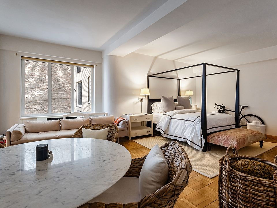 1st image of 40 Central Park S #5E