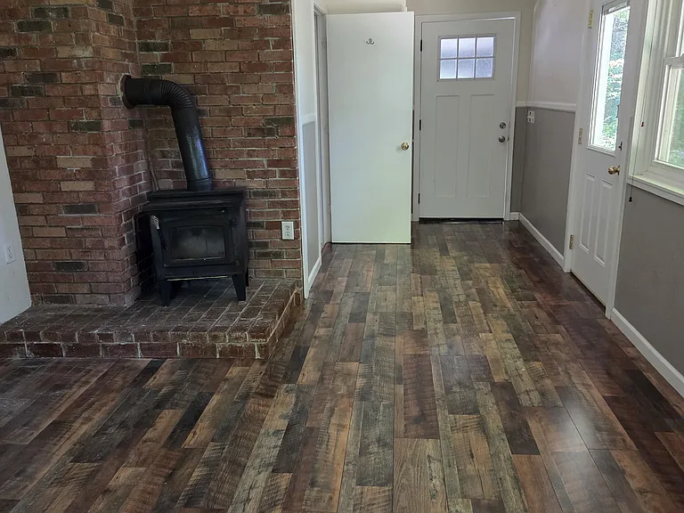 Poplar Ln — Photo 1