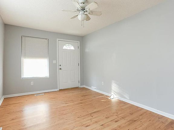 4th image of 4912 Silver Ave