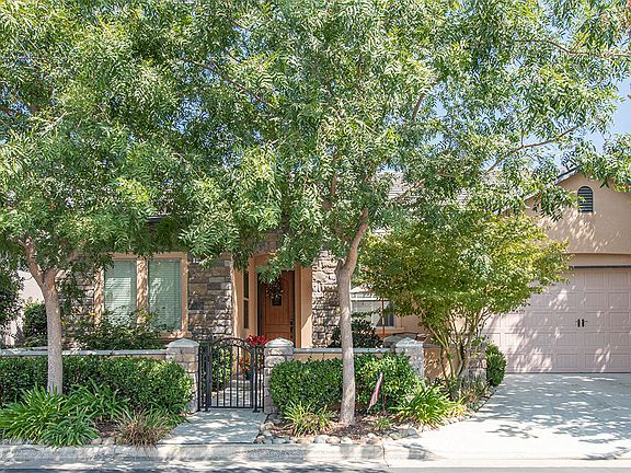 3rd image of 5406 W Orchard Ave