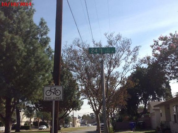 4th image of 263 W 24th St