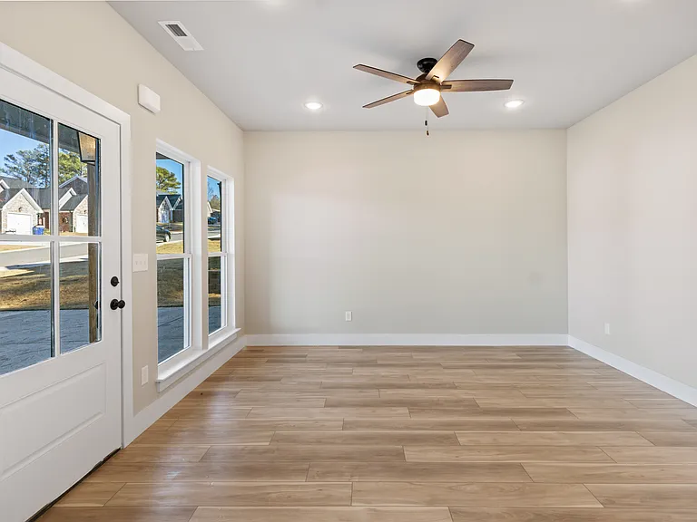 1221 Parkstone Dr NW — Photo 17