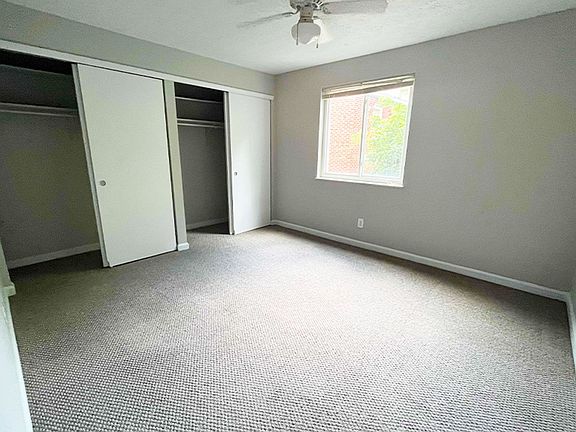 4th image of 525 Lowell Ave APT 10