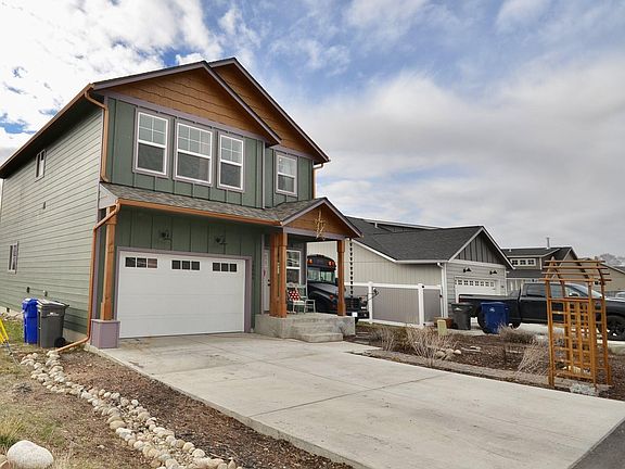 2nd image of 10004 E Lacrosse Ln