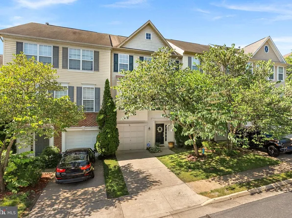 15673 Mendoza Ln, Woodbridge, VA 22191