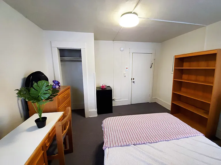 210 Dryden Rd — Photo 12